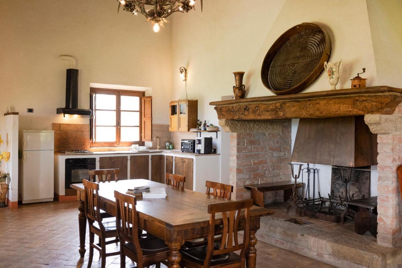 Agriturismo Il Serraglio Montepulciano Stazione Exterior foto